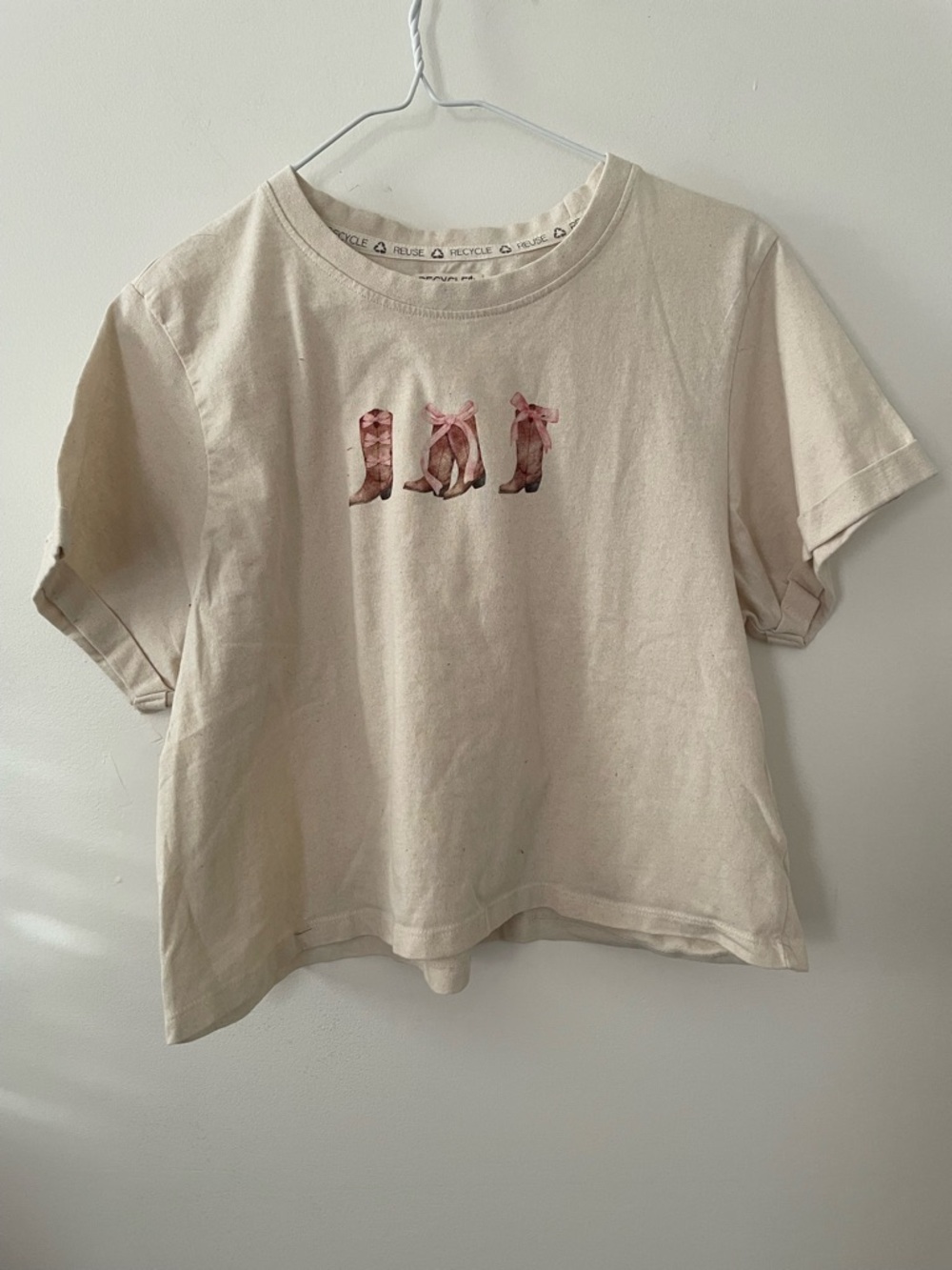 Women's Cream Graphic Crop Tee with Ballet Shoe Motif